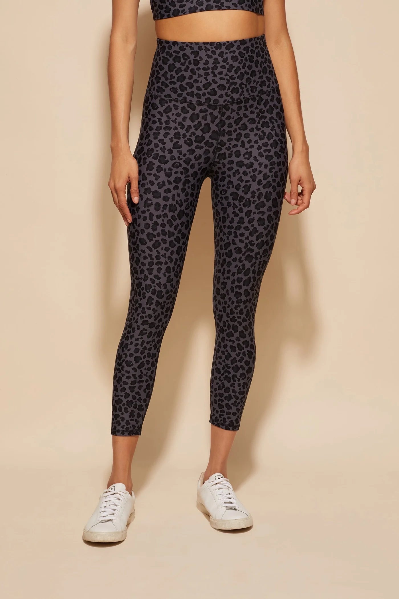 DK Active Utopia Print Leopard Smoke